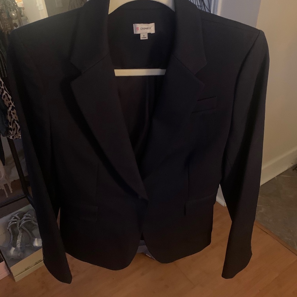Jackets - Picture 10 of 16
